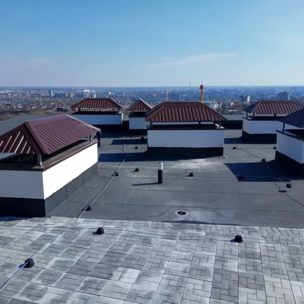 Benefits of Flat Roofing Systems for Commercial Properties