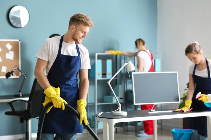 A Spotless Home Without Lifting a Finger: Why Professional Cleaners Are Worth It